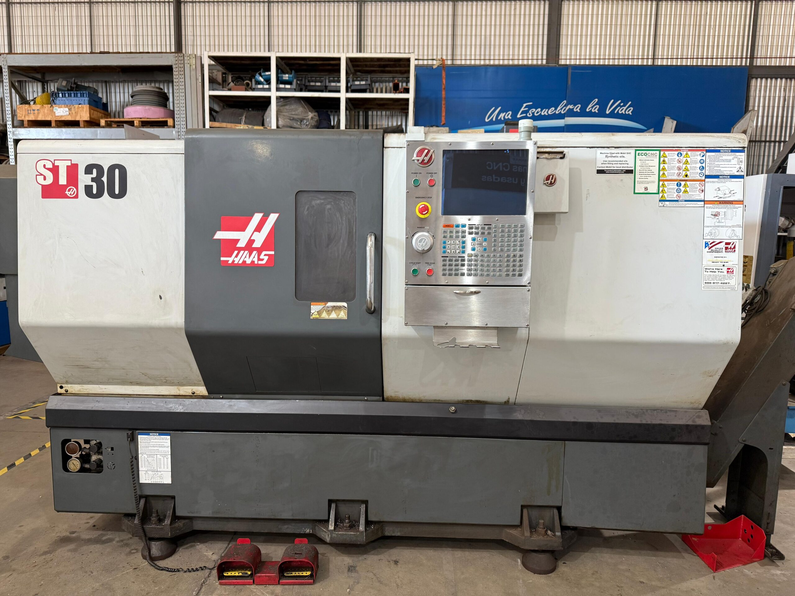 Torno Haas ST-30