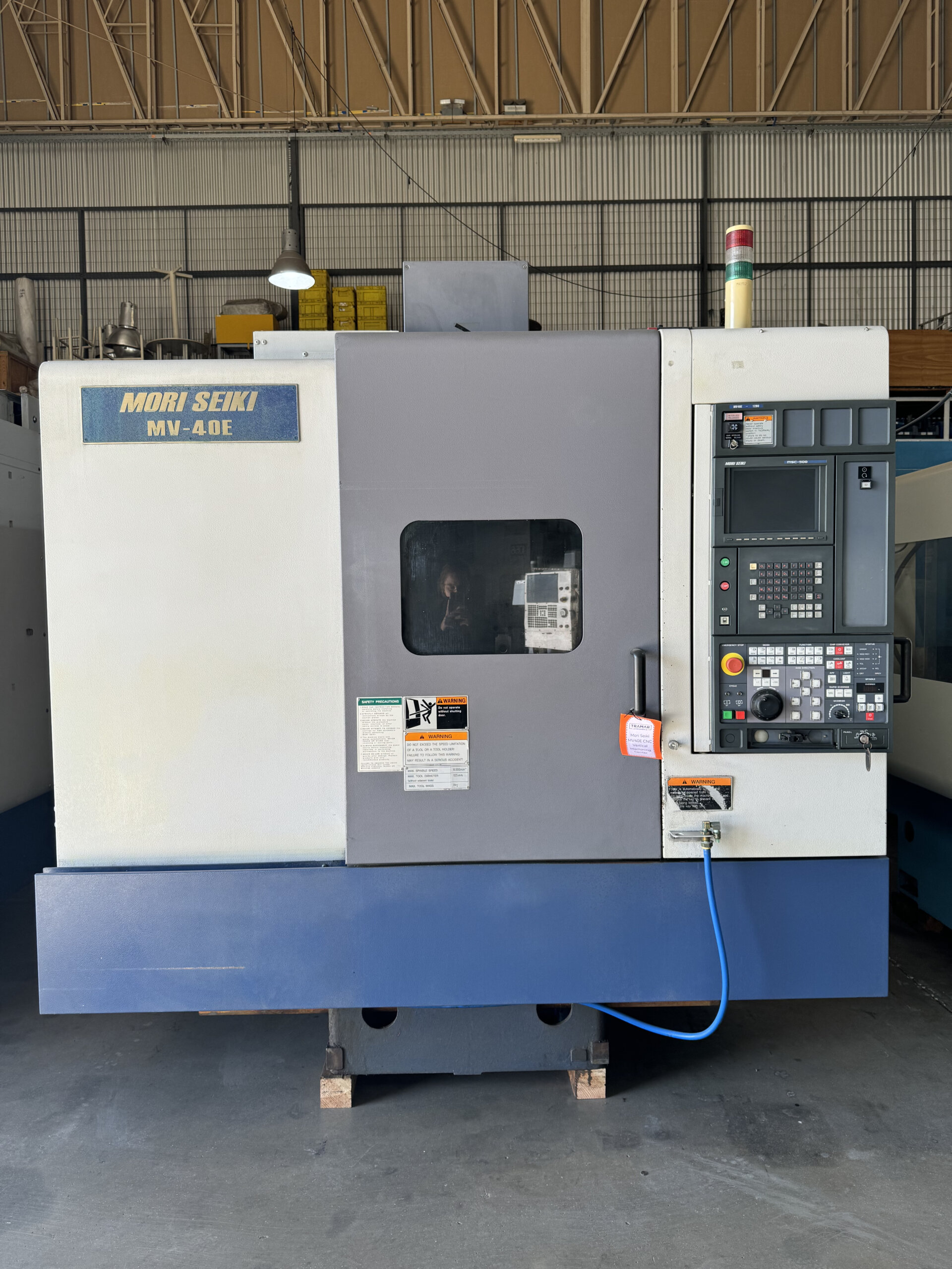 Centro de Mecanizado Vertical - Mori Seiki MV-40E