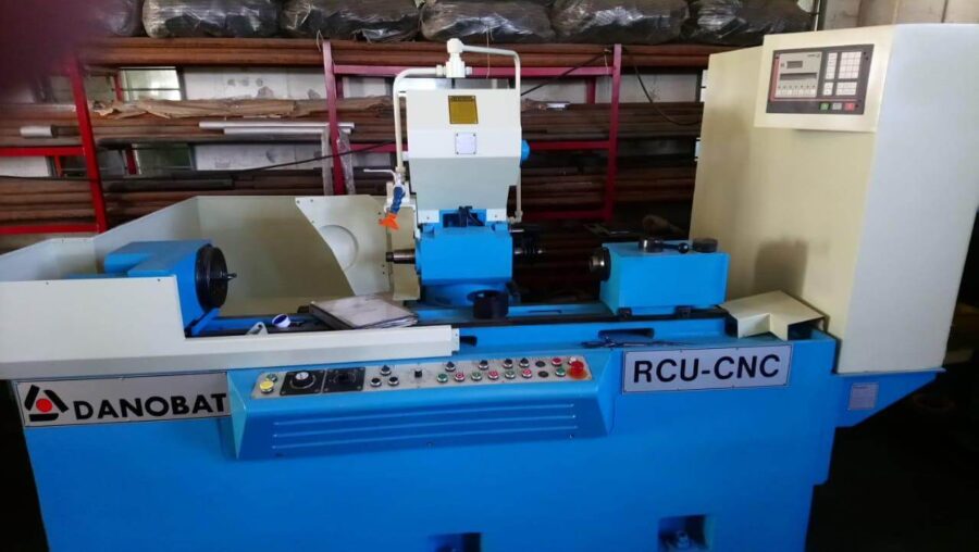 Rectificadora Universal CNC - DANOBAT