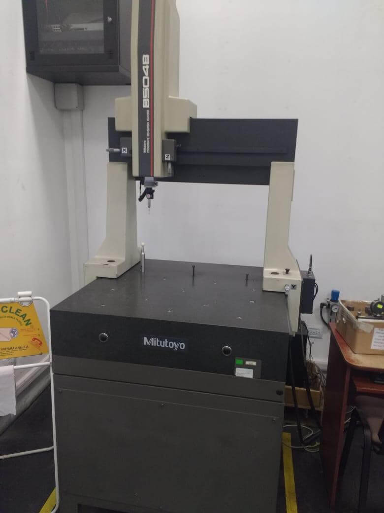 MITUTOYO B504B - Maquina de medir